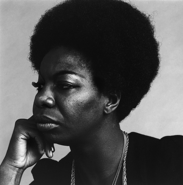 30th October 1969: Headshot profile portrait of American vocalist Nina Simone (1933 - 2003) resting her head on her hand. (Photo by Jack Robinson/Hulton Archive/Getty Images)